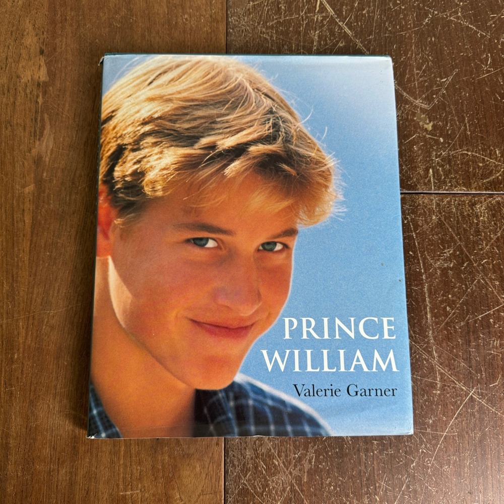 Prince William by Valerie Garner 1998 Biography‎ Book Royal Family Collectible